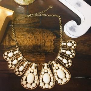 Cream & Gold Statement Necklace Tear Drop Pendants